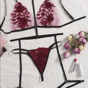 Choker Embroidered Mesh Garter Lingerie Set